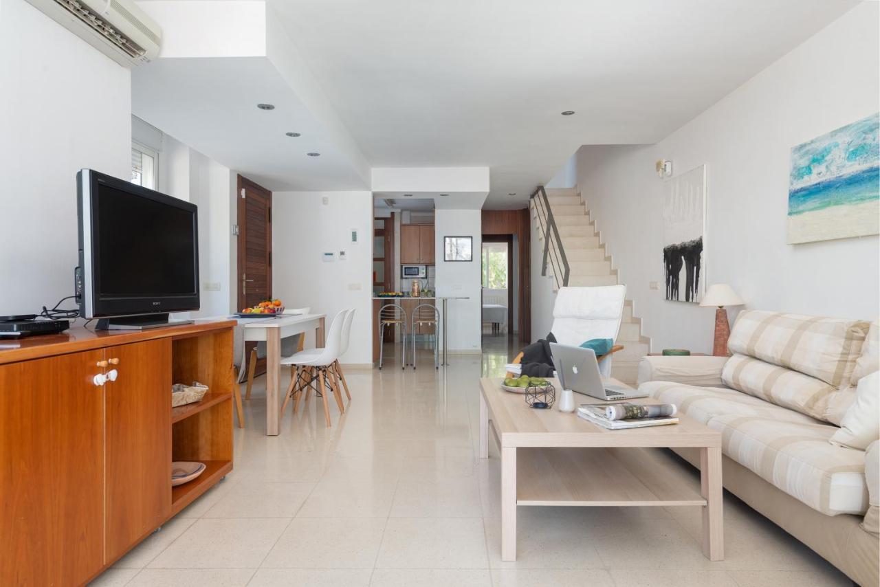 Violeta For 8 With Swimming Pool And Views * Alcúdia